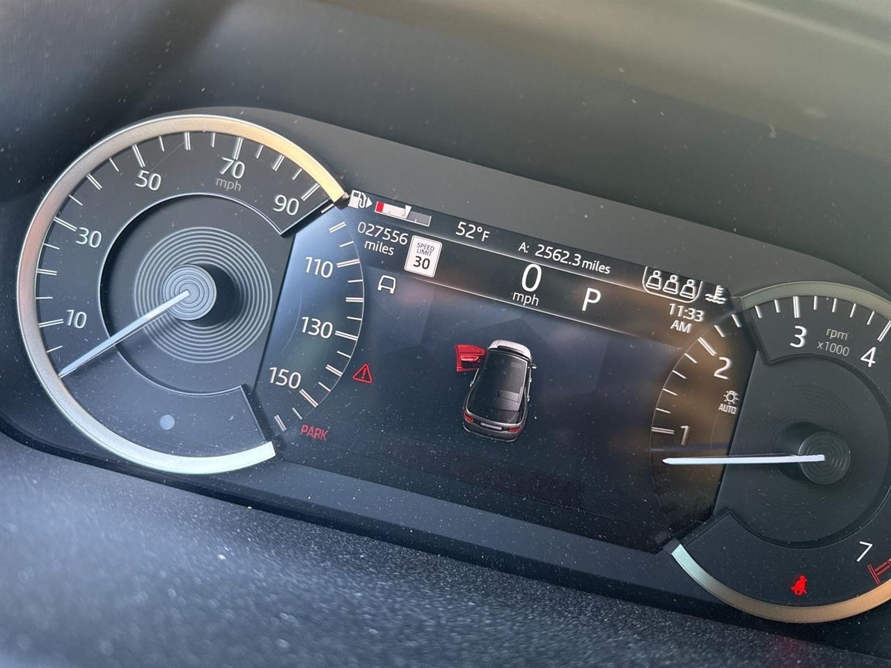 Land Rover Discovery Sport SE 2023