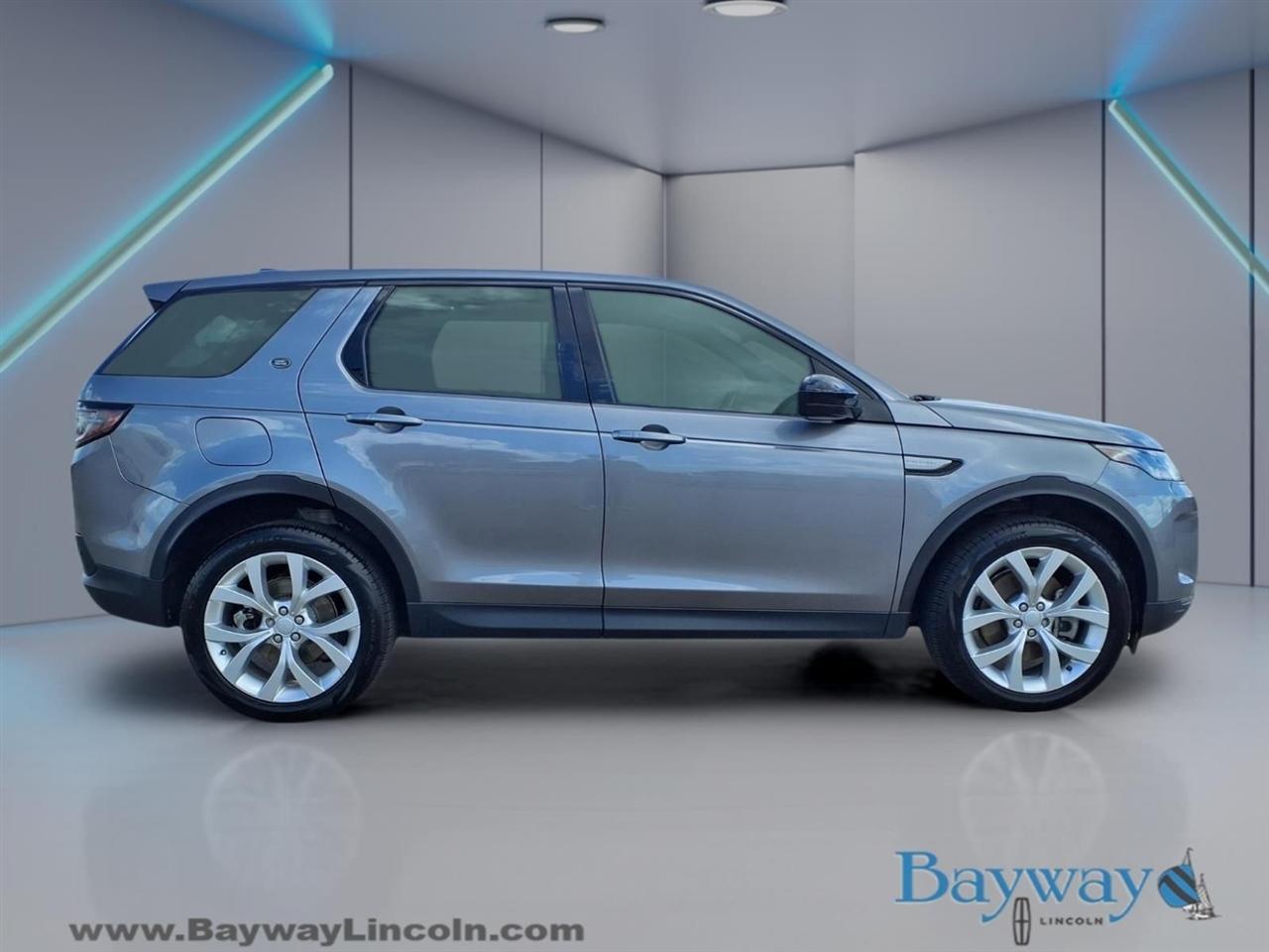 Land Rover Discovery Sport SE 2023