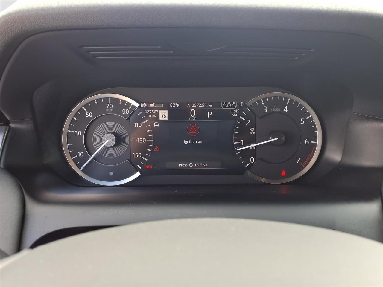 Land Rover Discovery Sport SE 2023