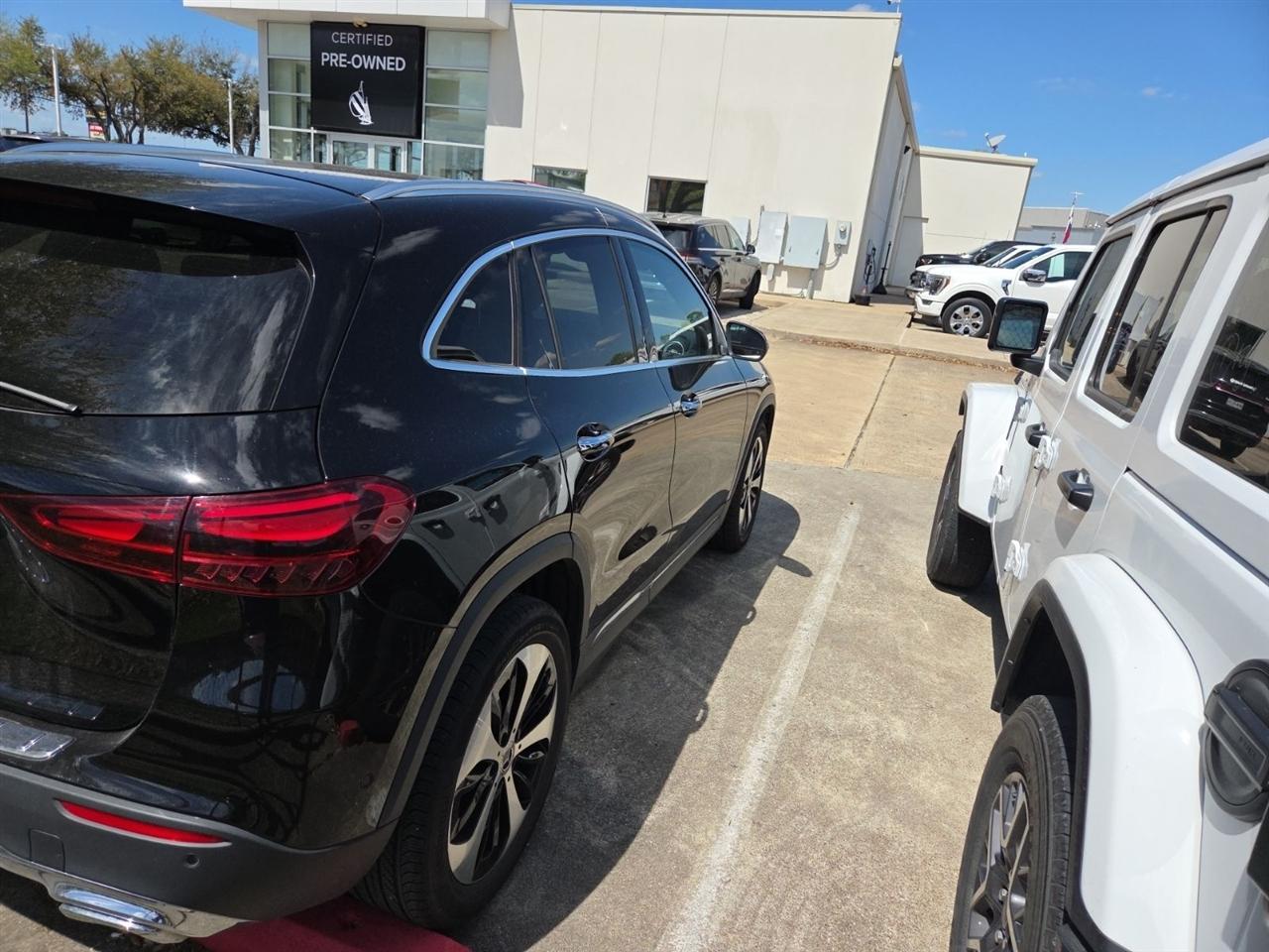 Mercedes-Benz GLA-Class GLA250 2025