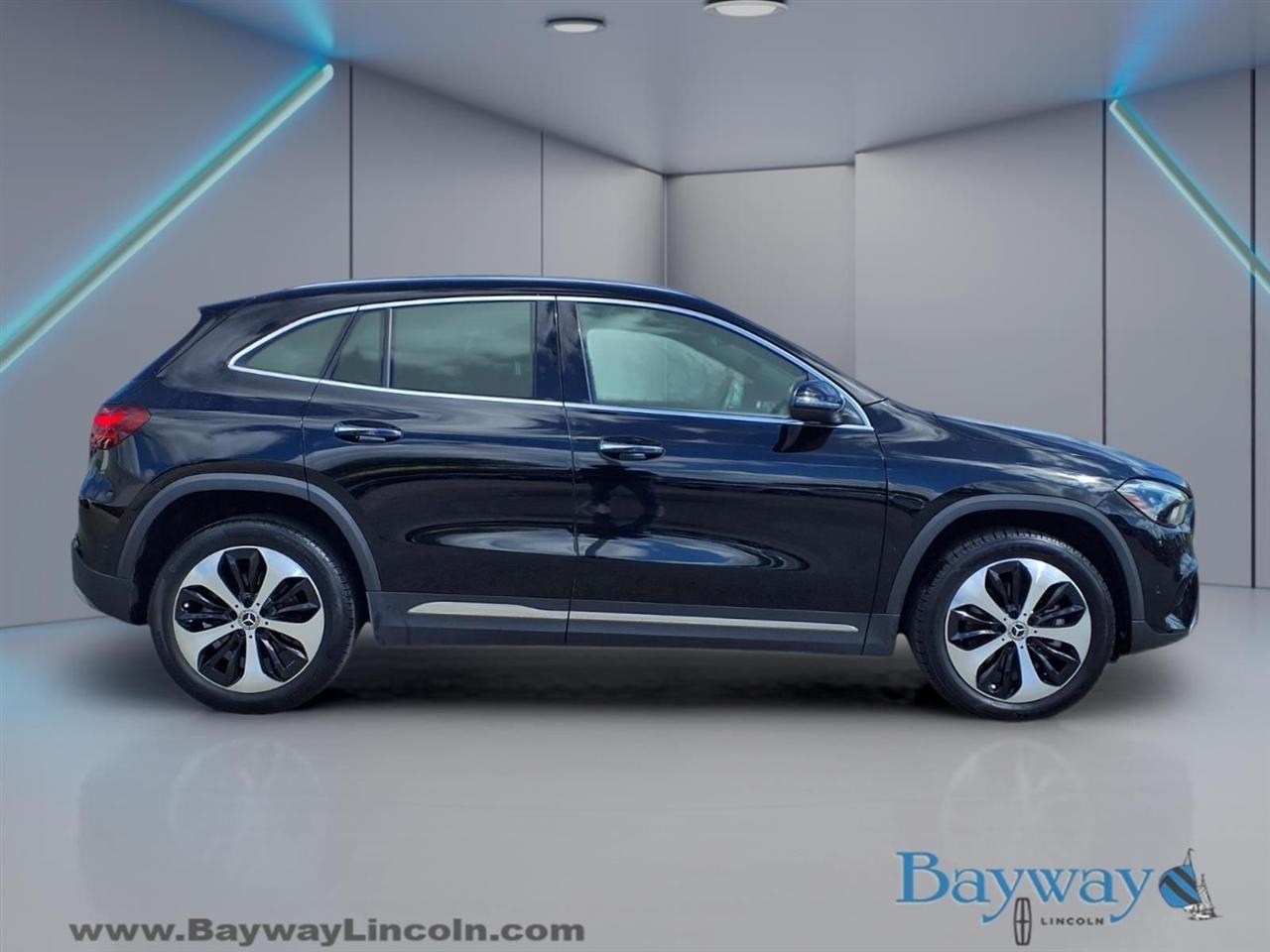 Mercedes-Benz GLA-Class GLA250 2025