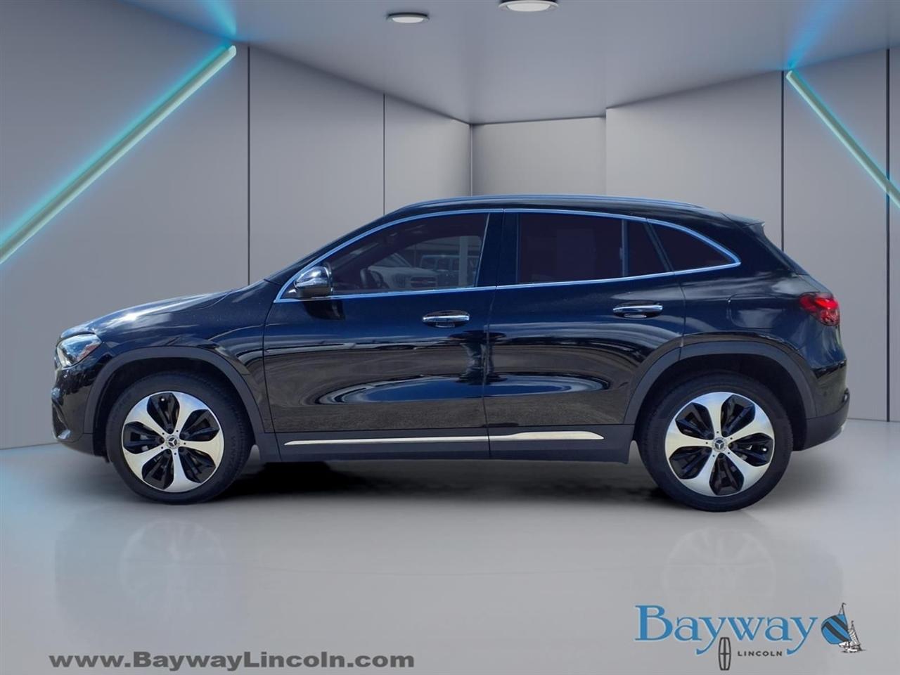 Mercedes-Benz GLA-Class GLA250 2025