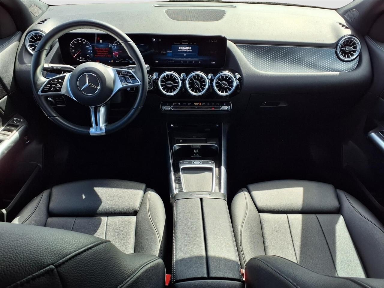 Mercedes-Benz GLA-Class GLA250 2025