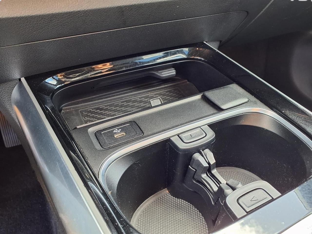 Mercedes-Benz GLA-Class GLA250 2025