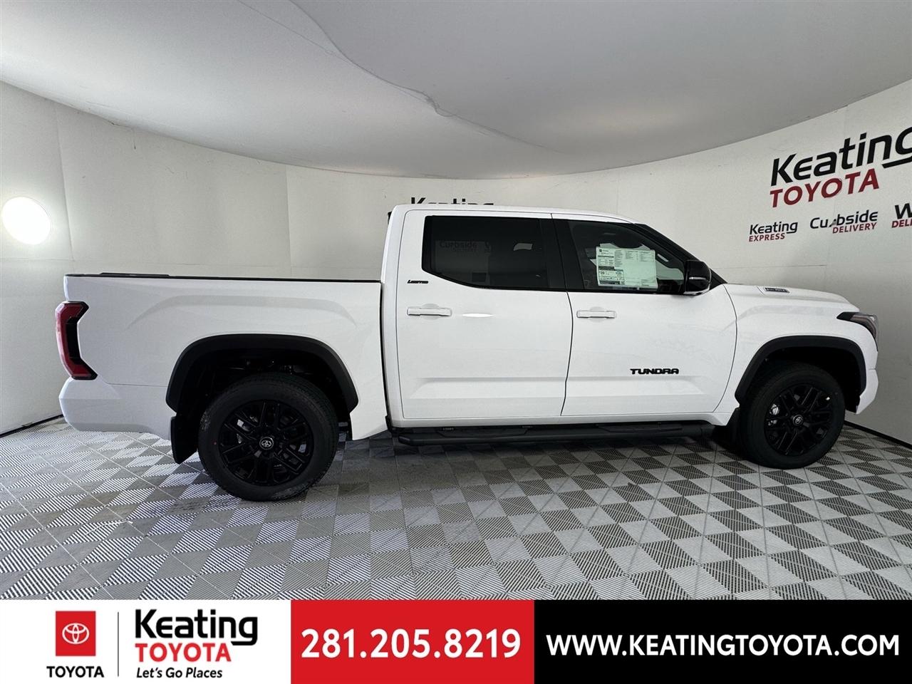 Toyota Tundra Limited CrewMax 4WD Hybrid 2026