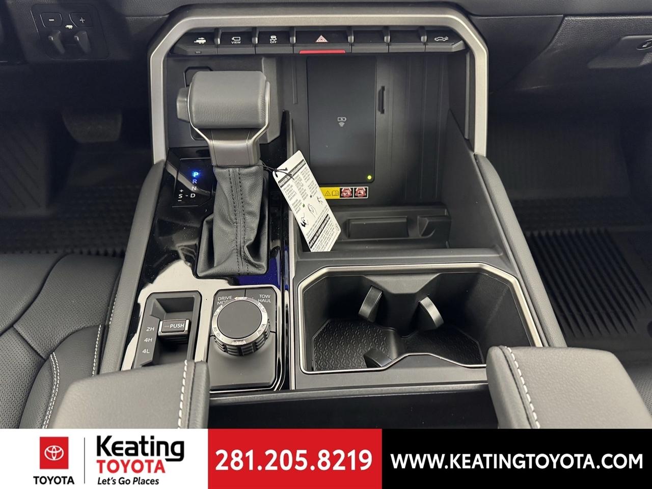 Toyota Tundra Limited CrewMax 4WD Hybrid 2026