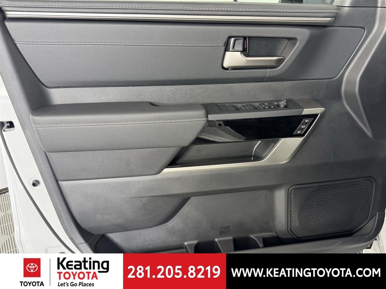 Toyota Tundra Limited CrewMax 4WD Hybrid 2026