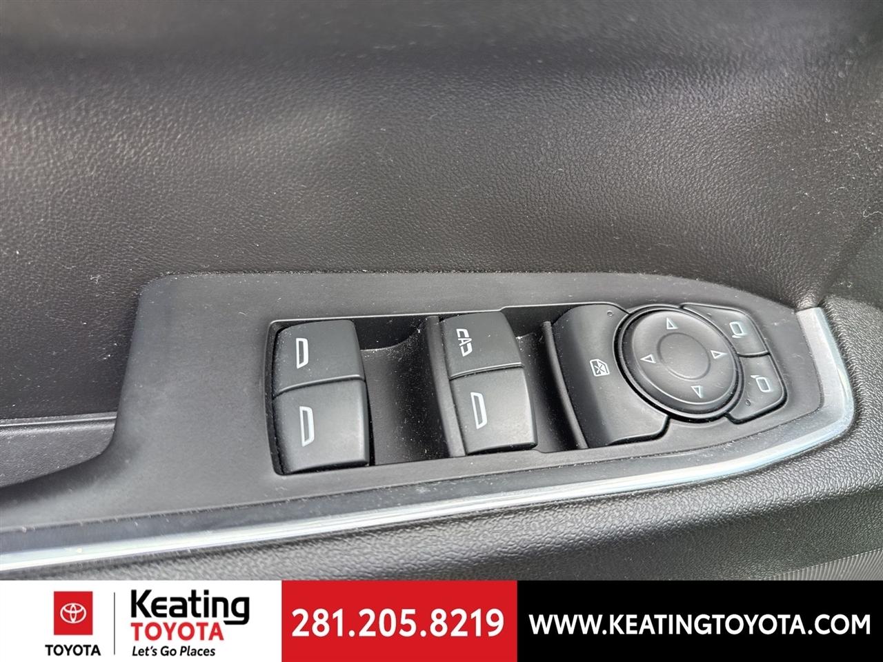 Chevrolet Silverado 1500 LT Crew Cab 2WD 2023