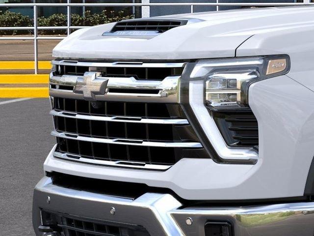 Chevrolet Silverado 3500HD LTZ Crew Cab 4WD 2026