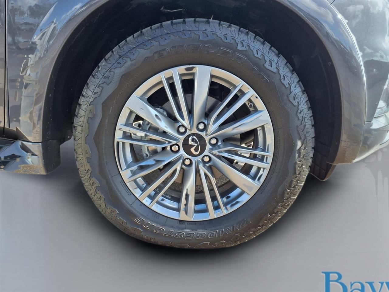 Infiniti QX80 LUXE 4WD 2024