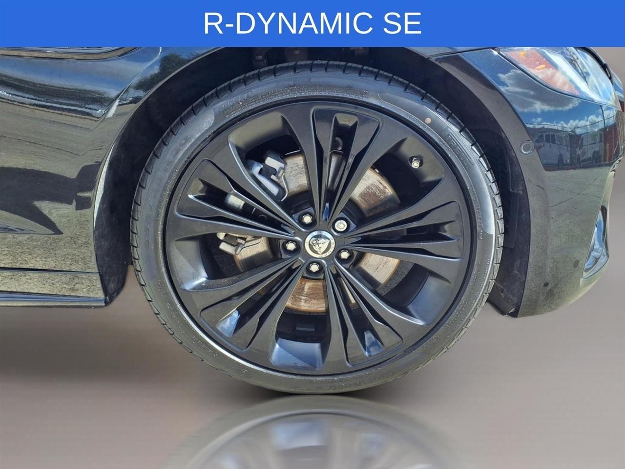 Jaguar XF-Series P300 R-Dynamic SE AWD 2024