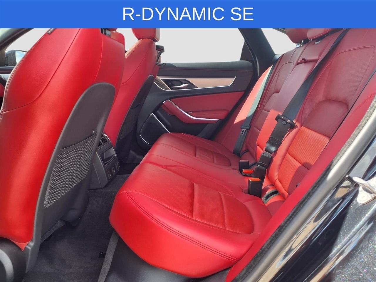 Jaguar XF-Series P300 R-Dynamic SE AWD 2024