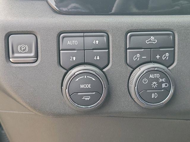 Chevrolet Silverado 1500 RST Crew Cab 4WD 2022