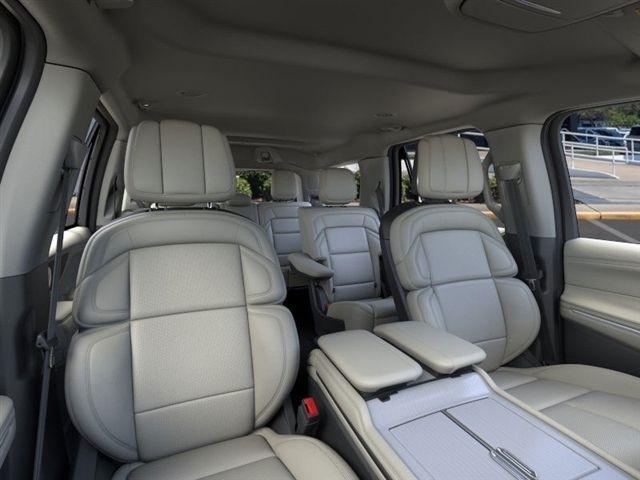 Lincoln Navigator Premiere 2026