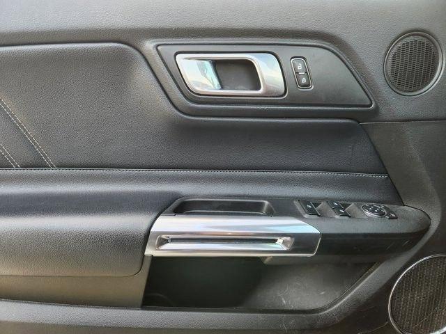 Ford Mustang EcoBoost Premium Convertible 2020