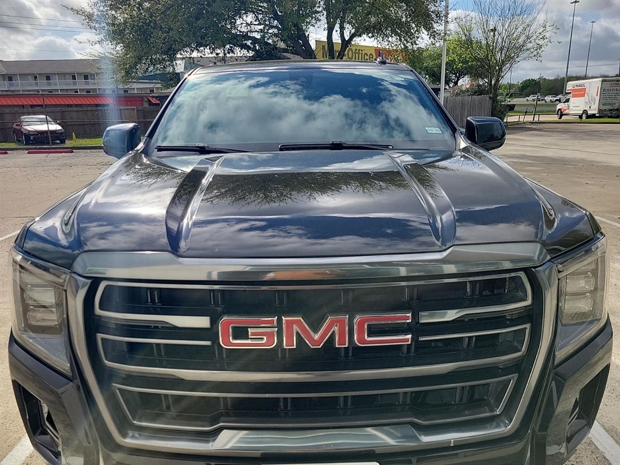 GMC Yukon Denali 4WD 2022