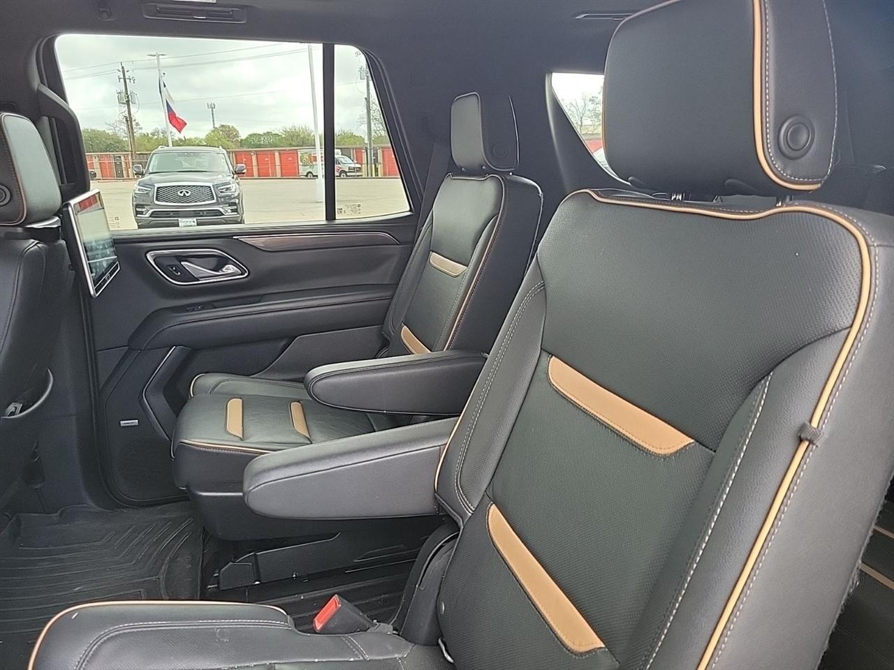 GMC Yukon Denali 4WD 2022