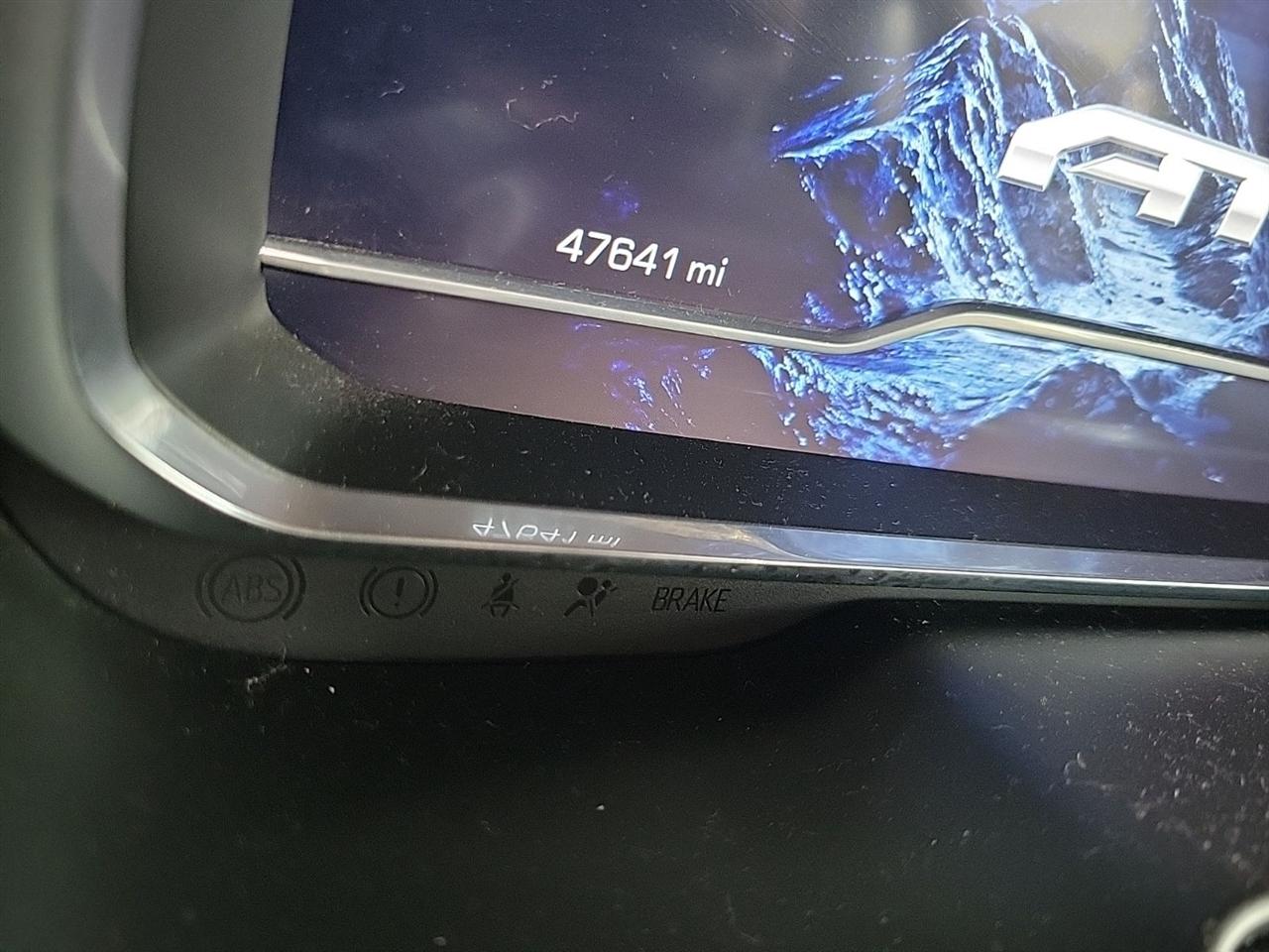 GMC Yukon Denali 4WD 2022