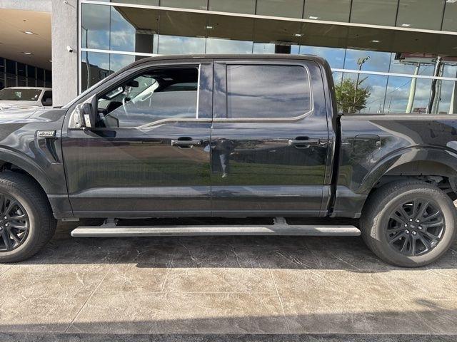 Ford F-150 Platinum SuperCrew 4WD 2025