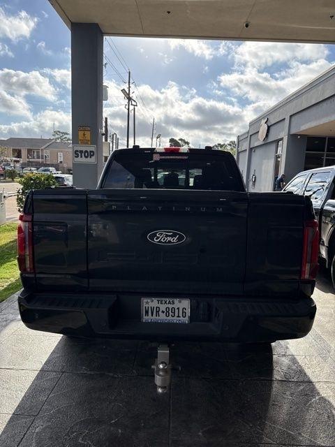 Ford F-150 Platinum SuperCrew 4WD 2025