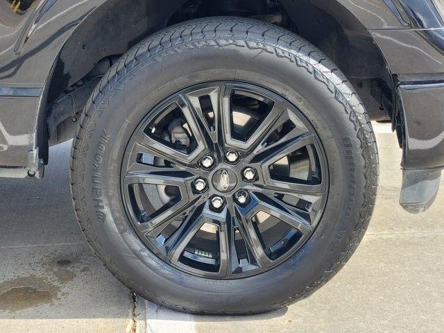 Ford F-150 Platinum SuperCrew 4WD 2025