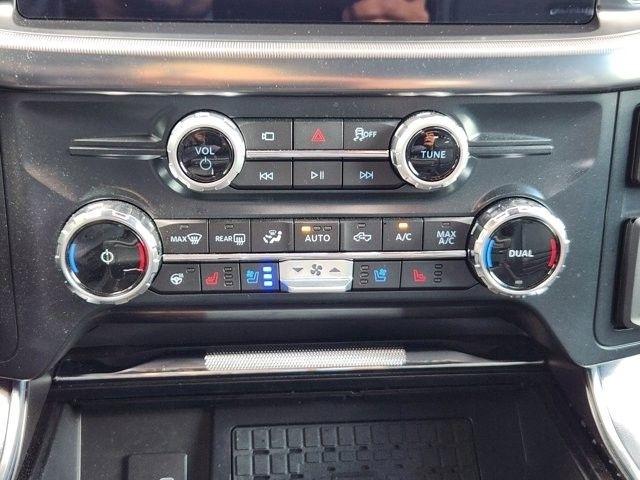 Ford F-150 Platinum SuperCrew 4WD 2025