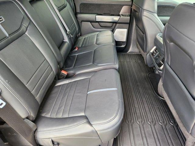 Ford F-150 Platinum SuperCrew 4WD 2025