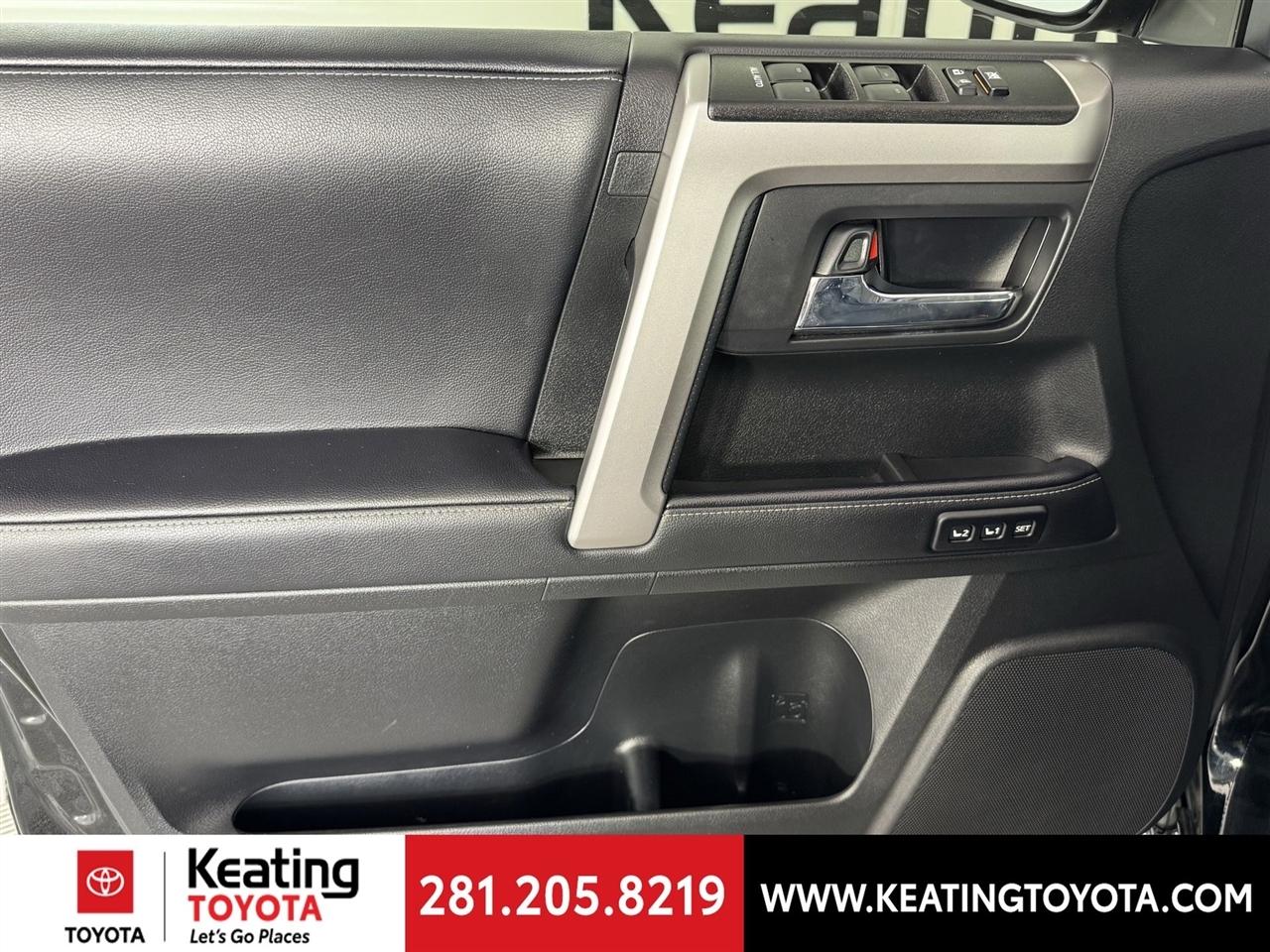 Toyota 4Runner Limited 2WD 2024