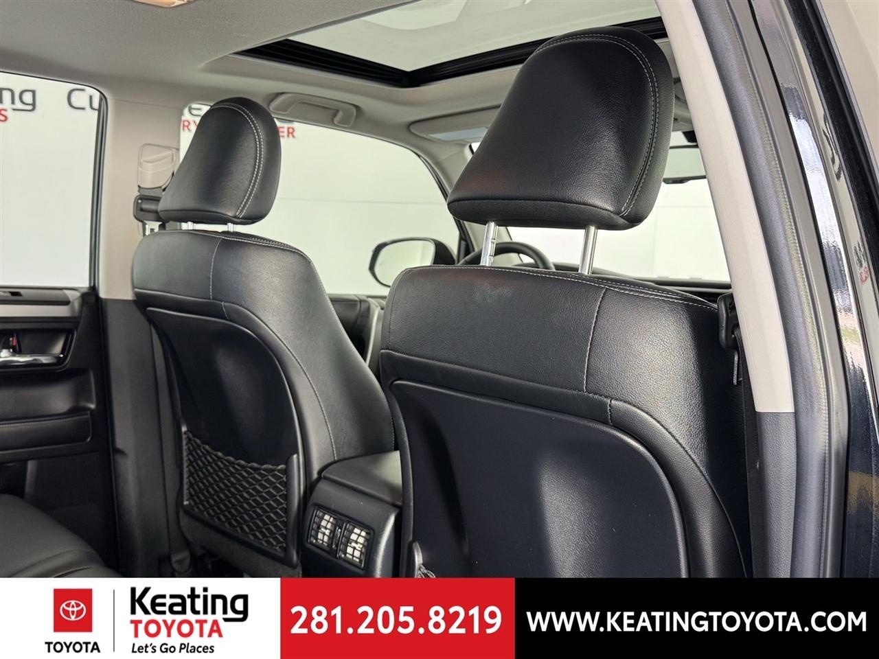 Toyota 4Runner Limited 2WD 2024