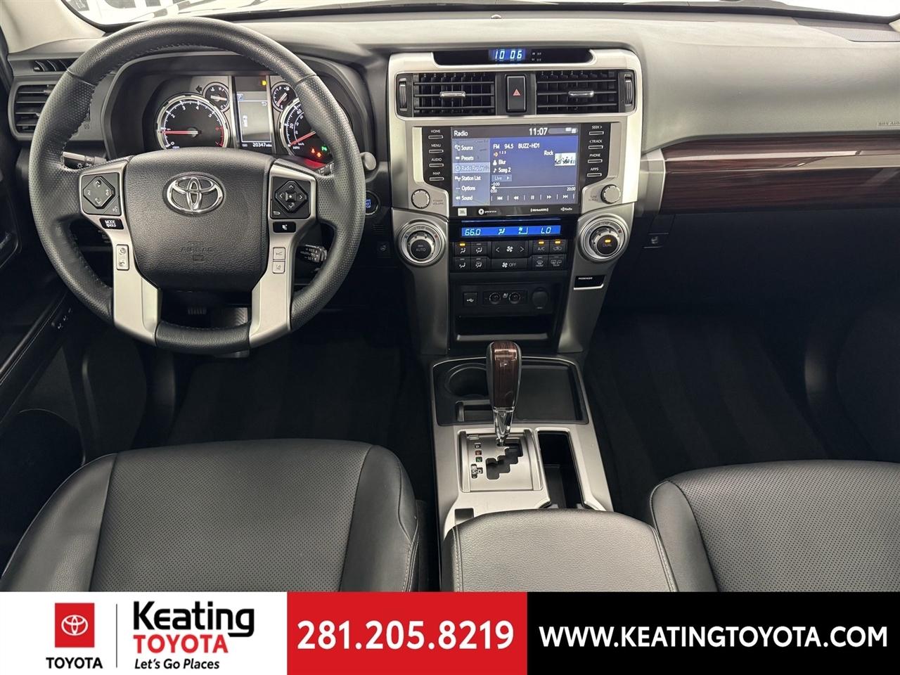 Toyota 4Runner Limited 2WD 2024