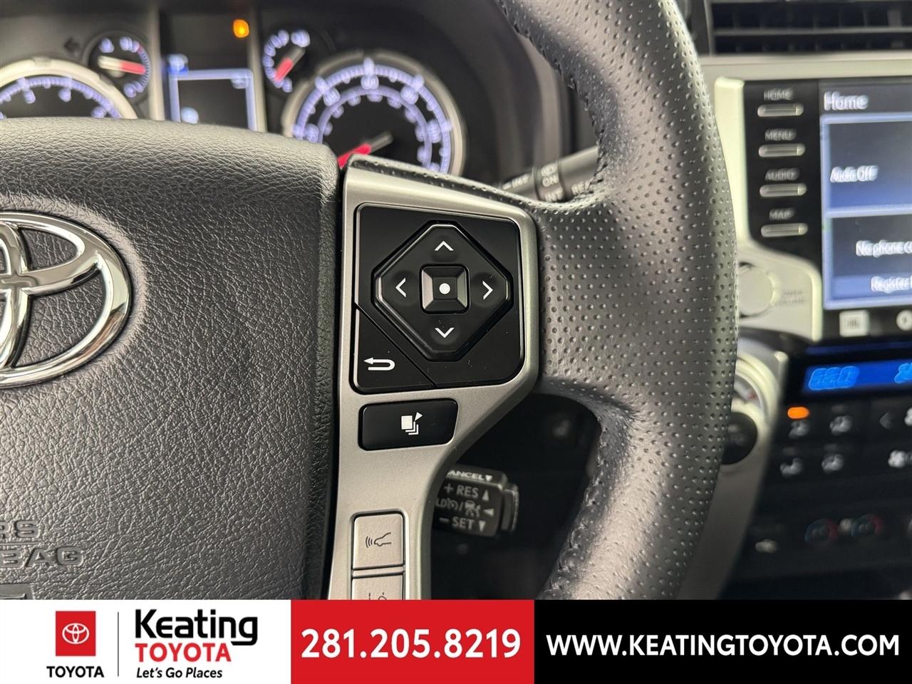 Toyota 4Runner Limited 2WD 2024