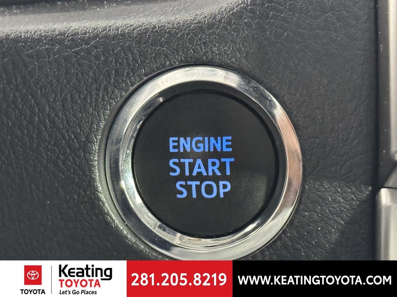 Toyota 4Runner Limited 2WD 2024