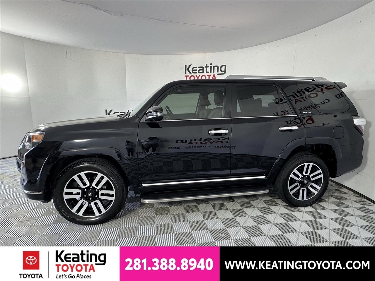Toyota 4Runner Limited 2WD 2024