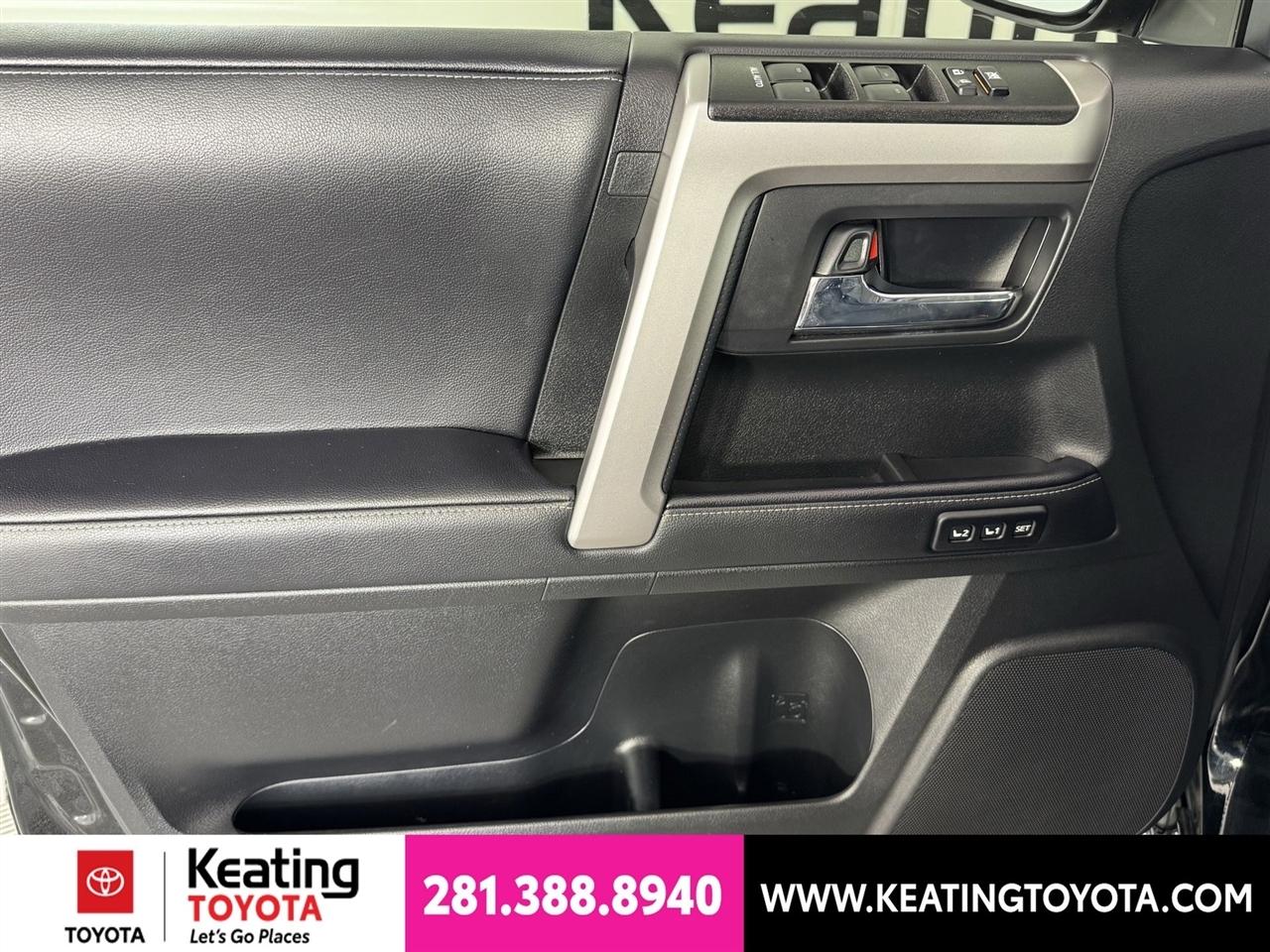 Toyota 4Runner Limited 2WD 2024