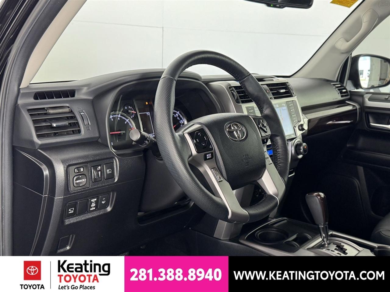 Toyota 4Runner Limited 2WD 2024