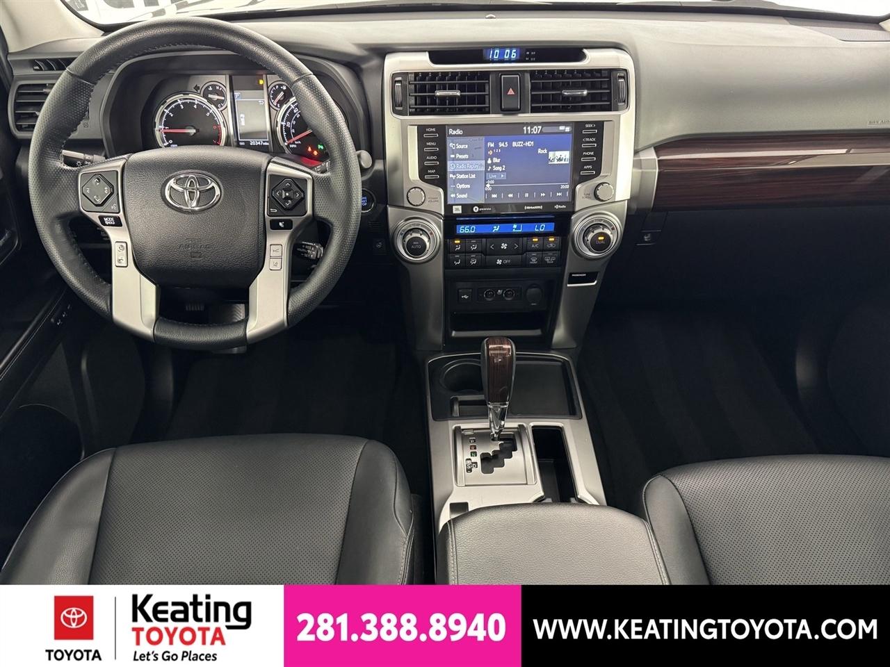 Toyota 4Runner Limited 2WD 2024