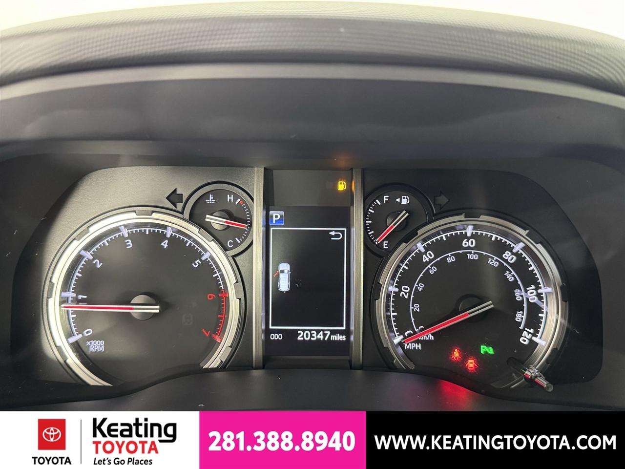 Toyota 4Runner Limited 2WD 2024