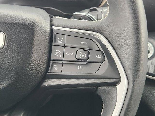 Jeep Grand Cherokee Laredo E 2WD 2023