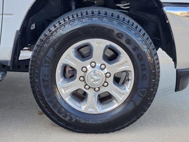 RAM 2500 Tradesman Crew Cab SWB 4WD 2024