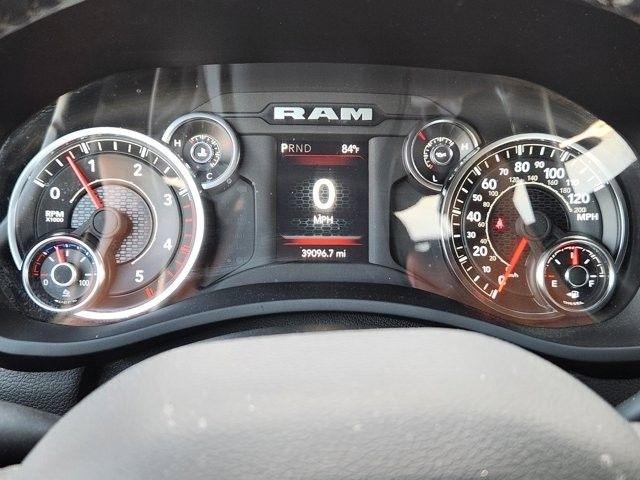 RAM 2500 Tradesman Crew Cab SWB 4WD 2024