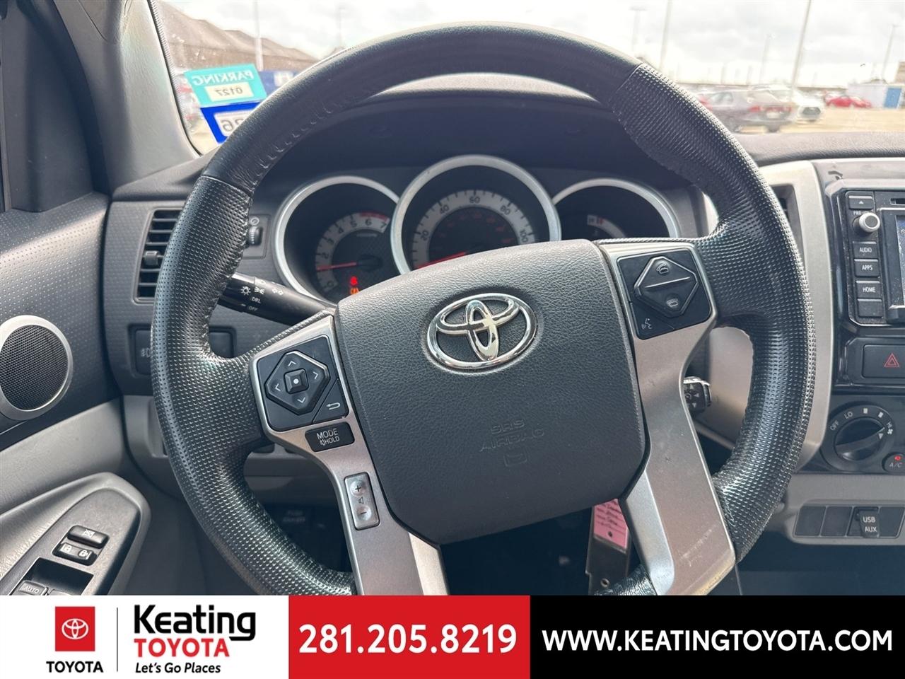 Toyota Tacoma PreRunner Double Cab V6 5AT 2WD 2014