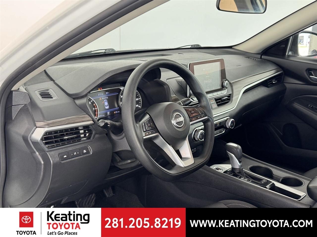 Nissan Altima 2.5 SV 2025