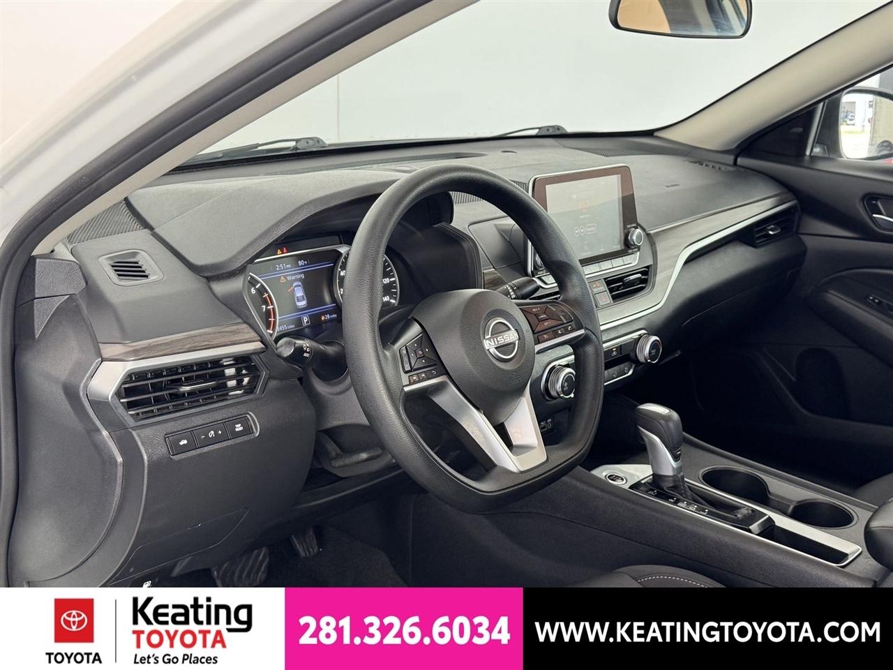 Nissan Altima 2.5 SV 2025