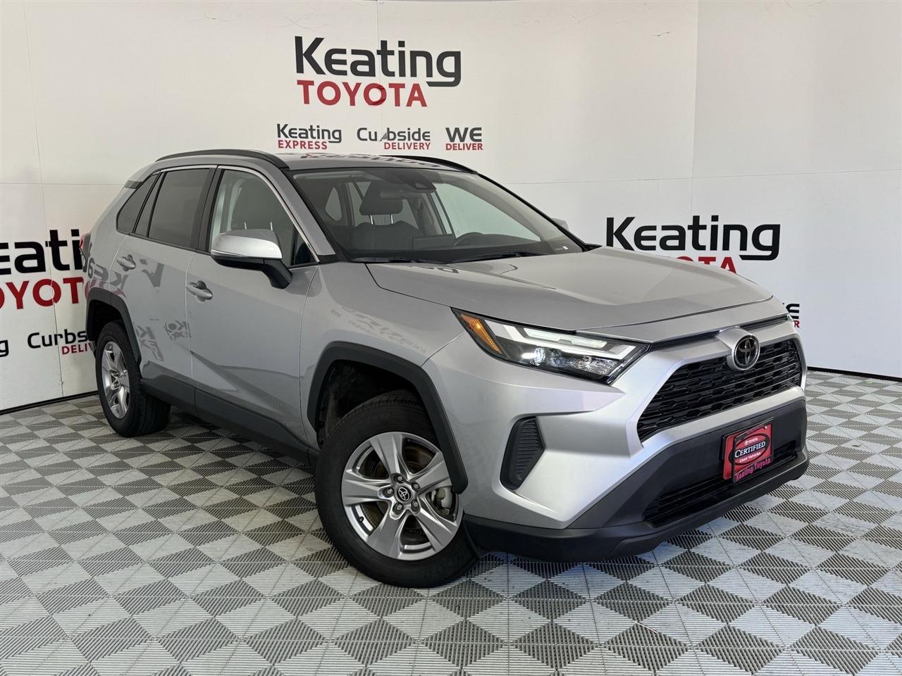 Toyota RAV4 XLE 2025