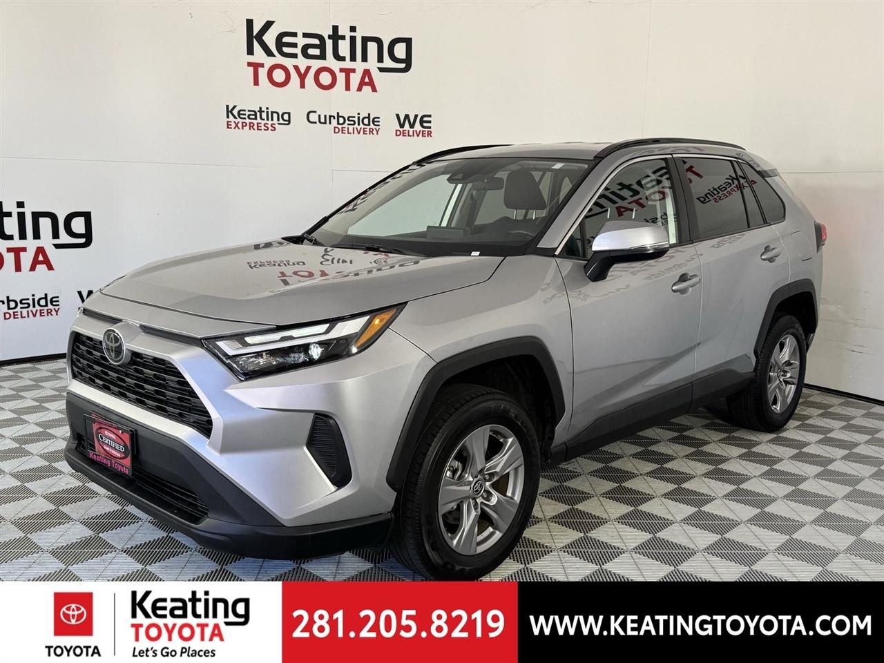 Toyota RAV4 XLE 2025