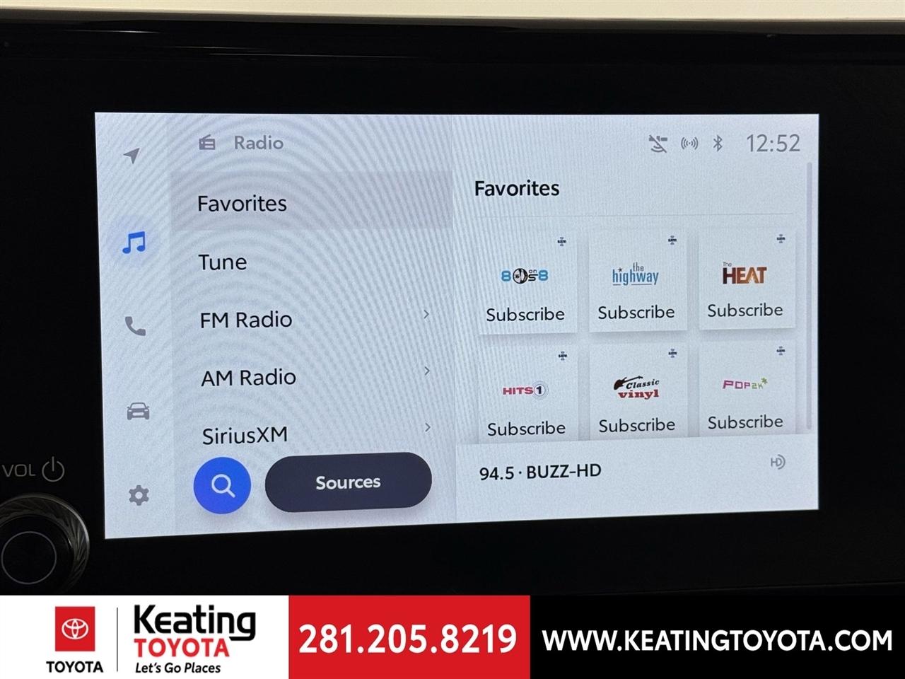 Toyota RAV4 XLE 2025