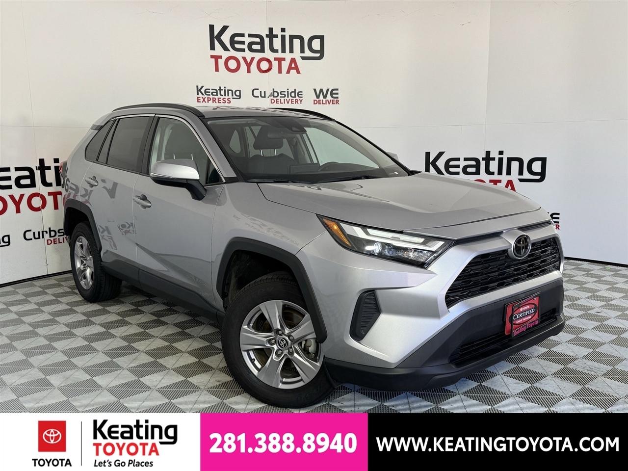 Toyota RAV4 XLE 2025