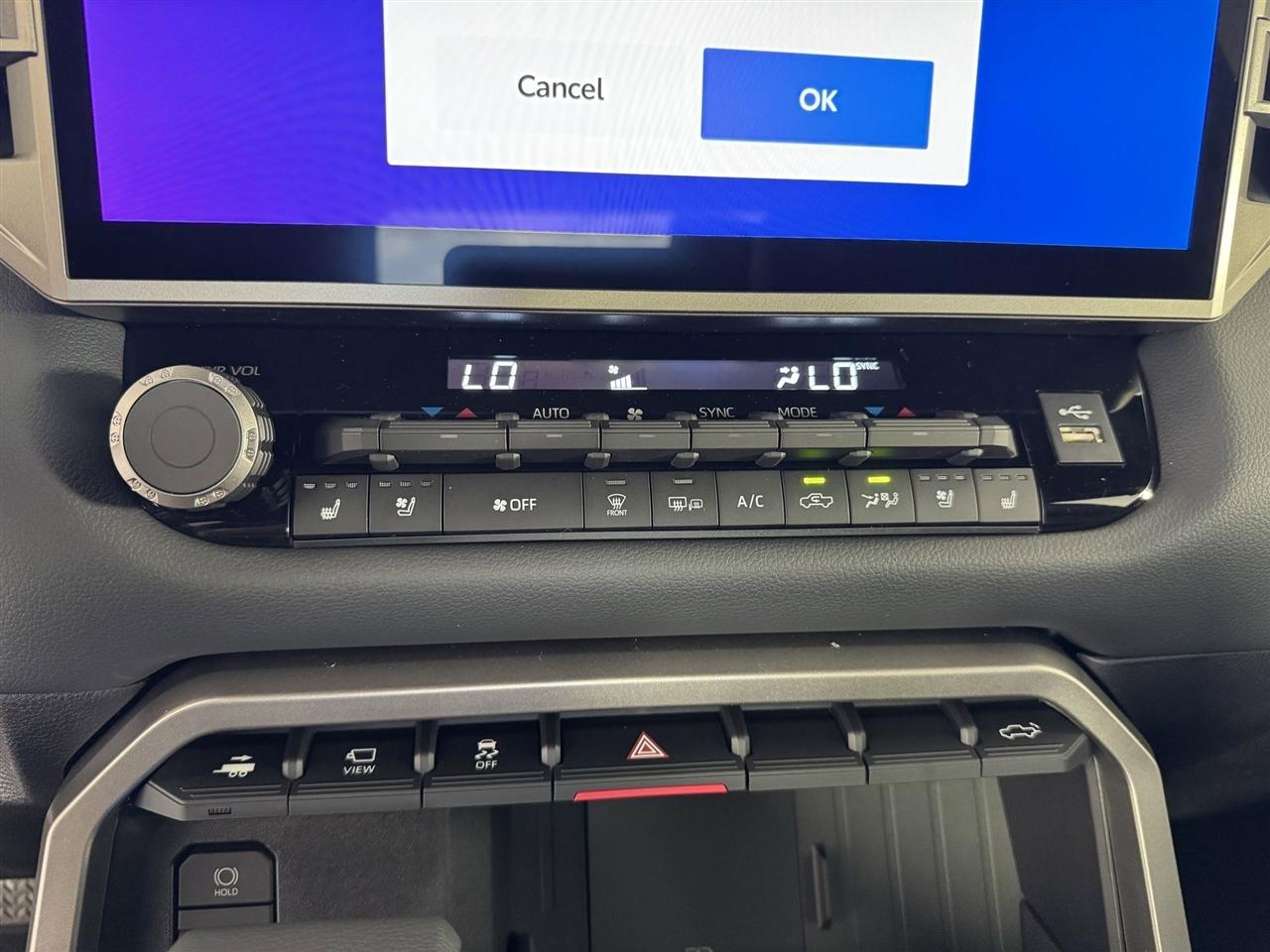 Toyota Tundra Limited CrewMax 2WD 2026