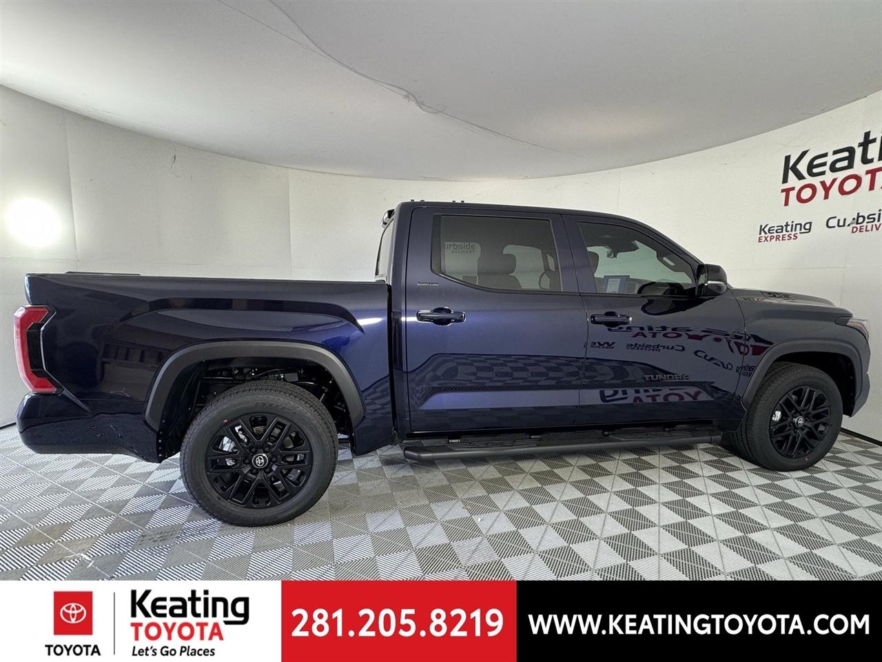 Toyota Tundra Limited CrewMax 2WD 2026