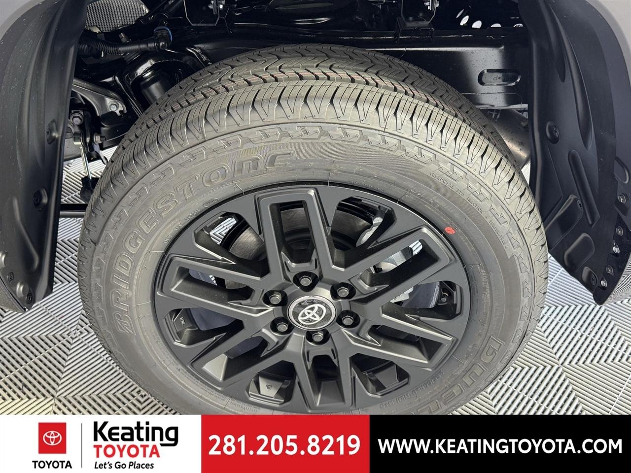 Toyota Tundra Limited CrewMax 2WD 2026